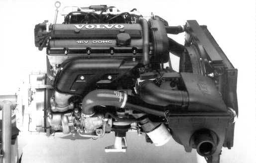 2 litres 4 cylindres Turbo Intercooler 200 CV bloc Volvo 780